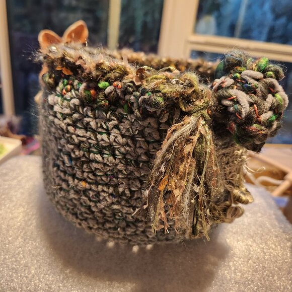 Basket, handmade, crocheted on wood base, with fringe and shines on the top.7in - Picture 3 of 4